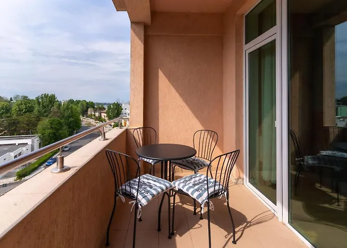 Rezident * Észak-Eforie