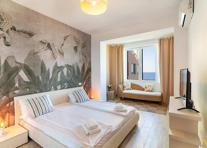 Rezident * Észak-Eforie