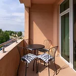 Rezident * エフォリエ・ノルド