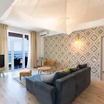 Apartment Rezident