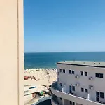 Rezident Apartment *
