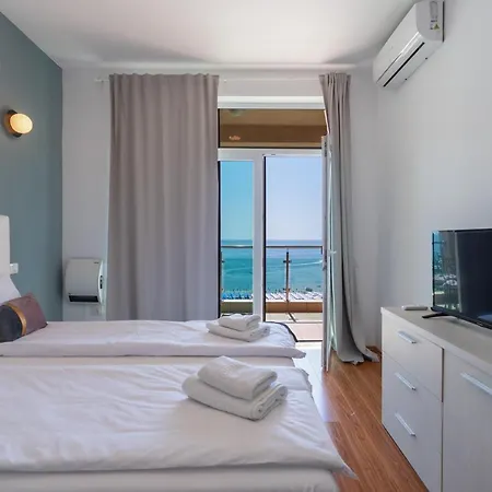 Apartament Rezident *