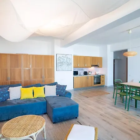 Rezident Apartament *