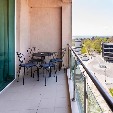 Rezident Apartament *