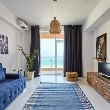 Appartamento Rezident *