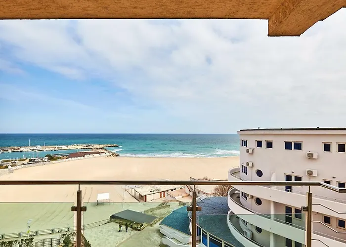 Rezident 아파트 *